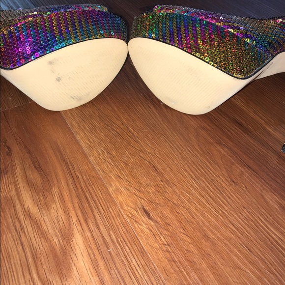 Aldo Pump - Picture 4 of 4