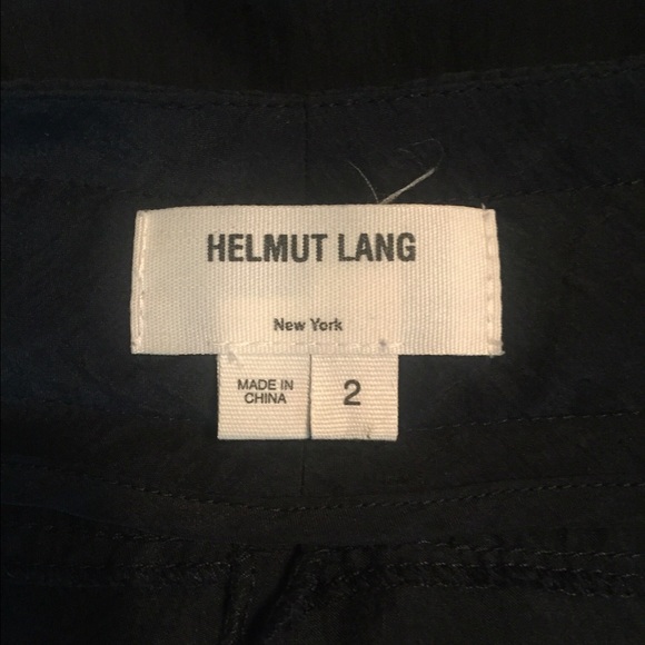 🚫SOLD🚫Helmut Lang Navy Blue Silk Shorts - Picture 4 of 4