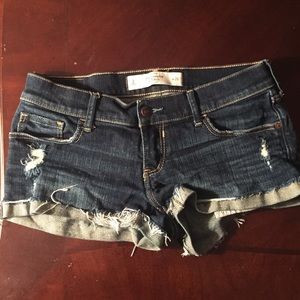 Ambercrombie low rise shorts!