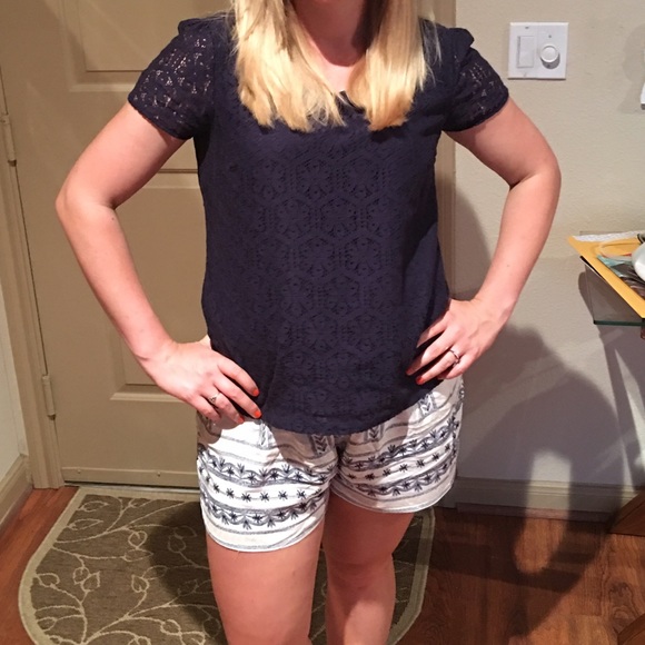 💁🏼Honey adorable shorts by Sadie & Sage💁🏽 - Picture 3 of 3