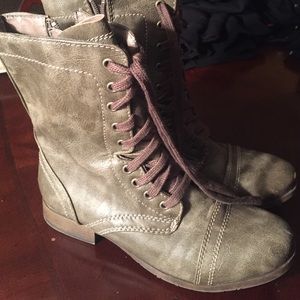 Candies combat boots