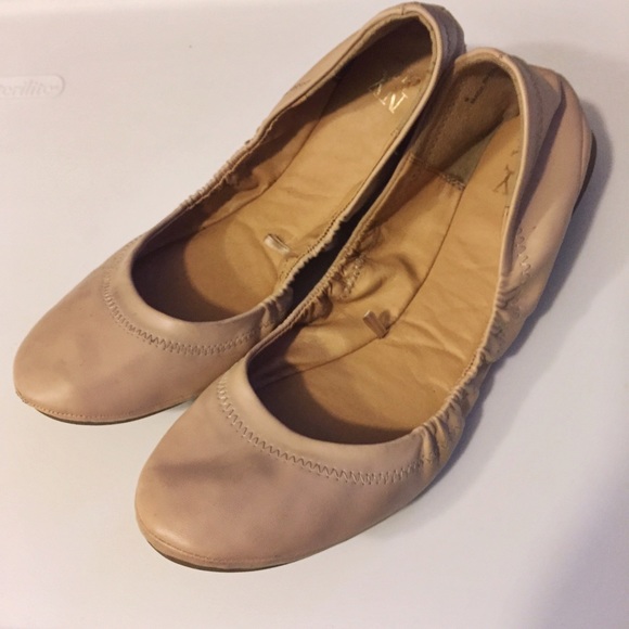Nude flats