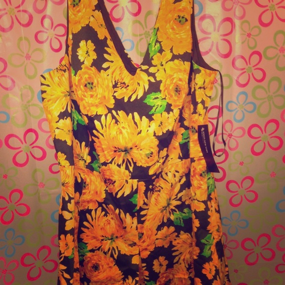 Jones New York sunflower dress