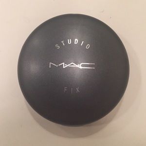 MAC Studio Fix Powder