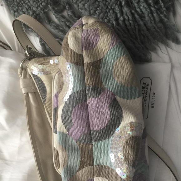 Coach Satchel Handbag - Picture 3 of 4