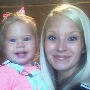 Meet your Posher, Corena