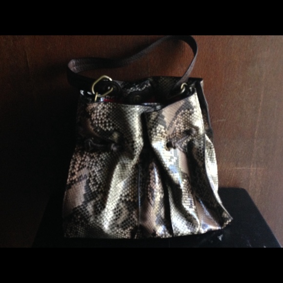 Jessica Simpson purse