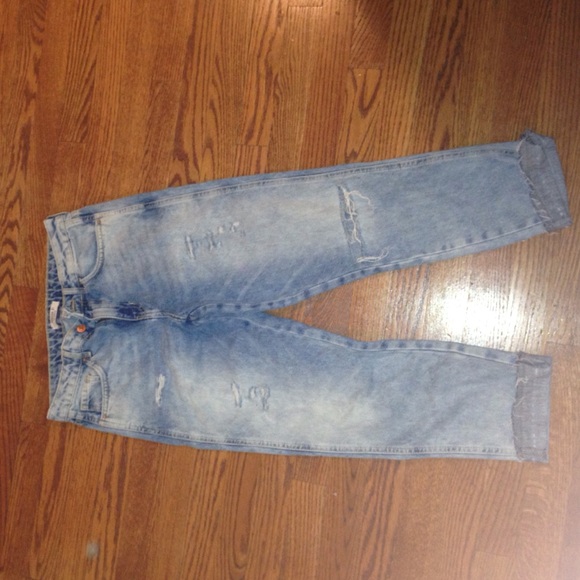 Forever 21 cropped jeans