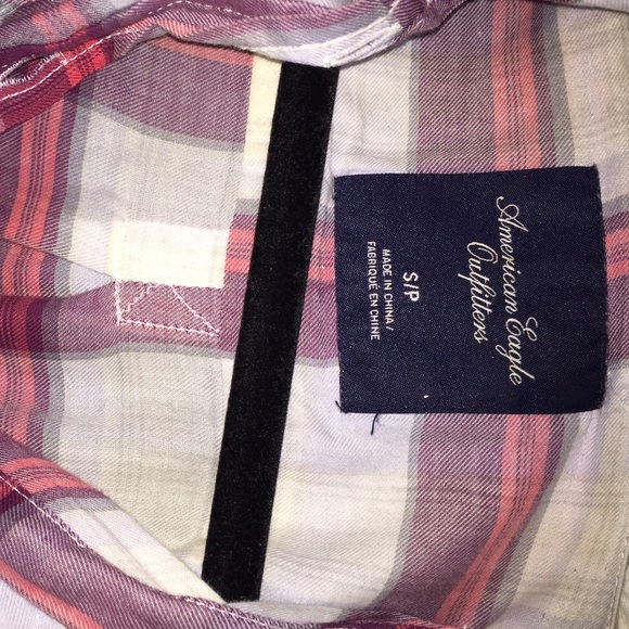 American Eagle Plaid button up - Picture 2 of 2