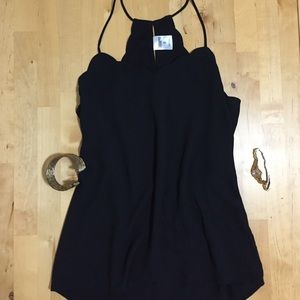 Express Scalloped Edge Reversible Barcelona Cami