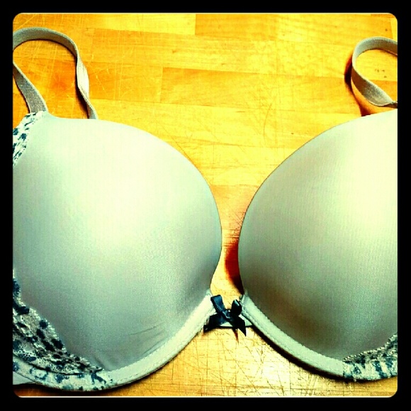 Reduced - Victoria's Secret Pushup Bra