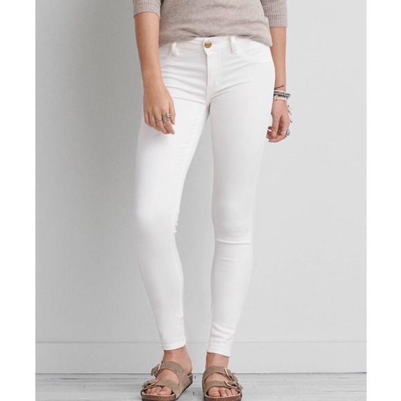 AEO NWT Denim X Jegging Bright White Size 4 Reg