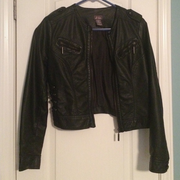 Dots🌵 faux leather jacket