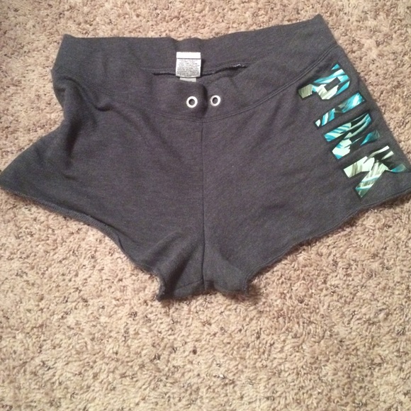 VS sleep shorts