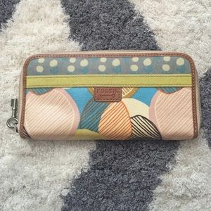 Fossil wallet