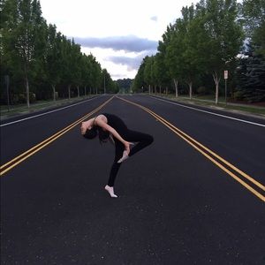 Meet your Posher, Julia