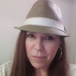 Meet your Posher, Rosana