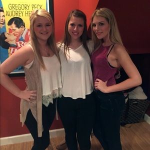 Meet your Posher, Clara