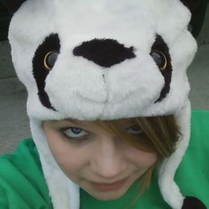 Meet your Posher, Leah