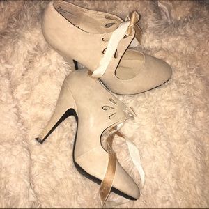 Heels!!!💋❤️😜😩😘💁🏼👸🏼