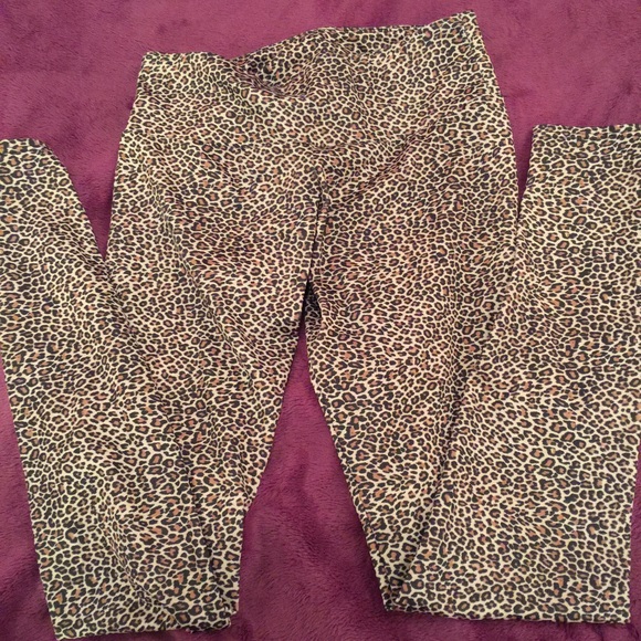 Onzie yoga pants