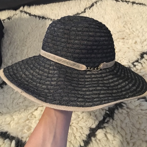 Sun hat