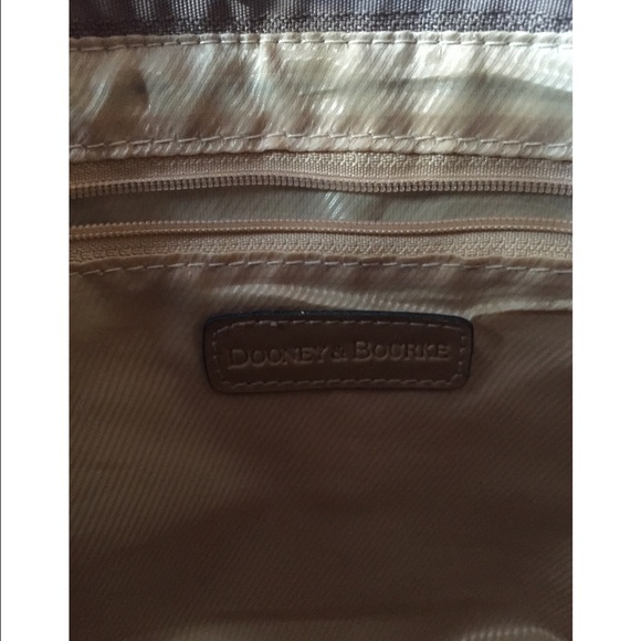 Dooney and Bourke Handbag - Picture 3 of 4