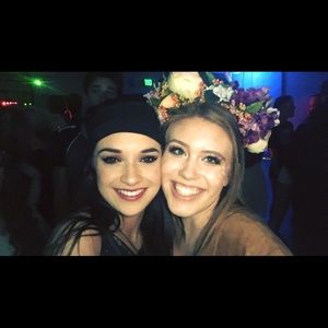 Meet your Posher, Ahnaliese