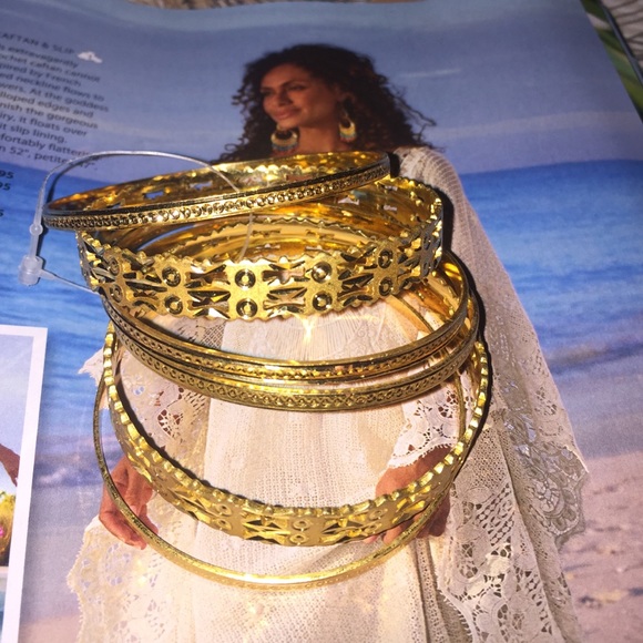 Bracelets set SOLD - Picture 3 of 4