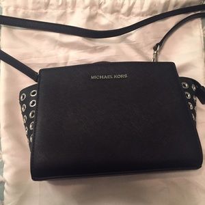 *NOT FOR SALE*Addt'l Photos MK Med Selma Messenger