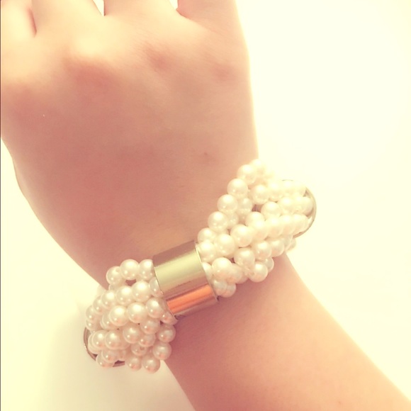 NWT Forever 21 bracelet