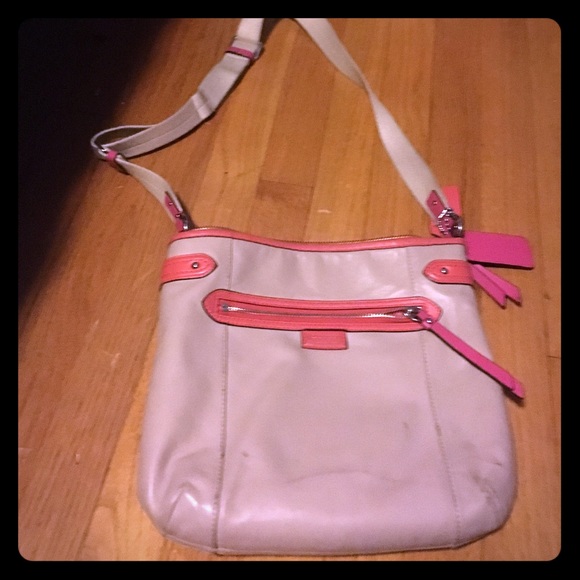 Coach Leather Crossbody Bag (Cream w/ Pink accent) - Picture 1 of 4