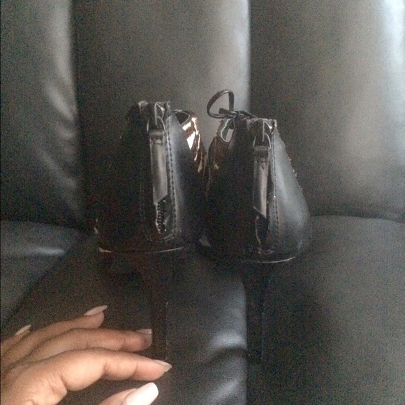 Stacy Strappy Heels - Picture 3 of 4