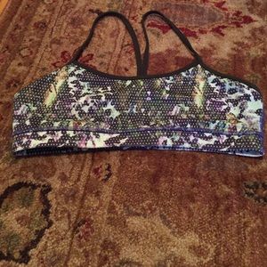 Lululemon Flow-Y bra