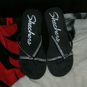 Skercher wedge sandles