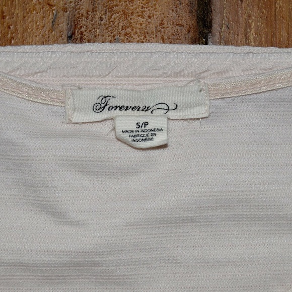 •Cream Bodycon• - Picture 4 of 4