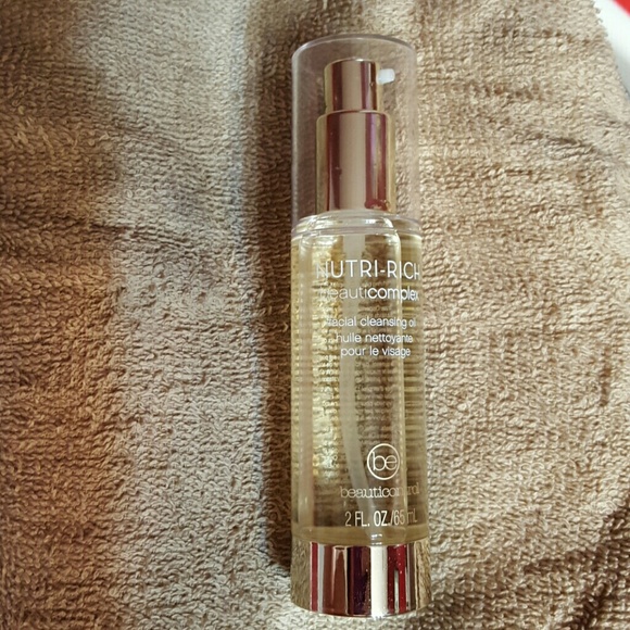 Makeup remover from beauticontrol