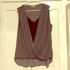 Drape-front Roz&Ali blouse.