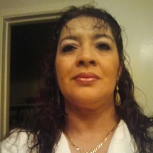 Meet your Posher, Iris