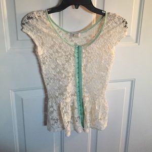 White floral print top