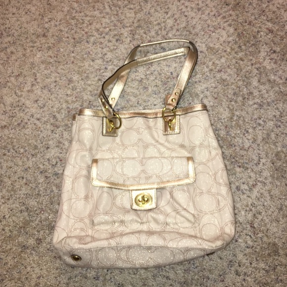 Authentic Coach purse - Picture 1 of 4
