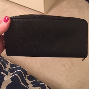 Black wallet