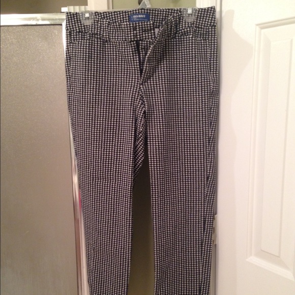 Old Navy Pixie Pants- herringbone print