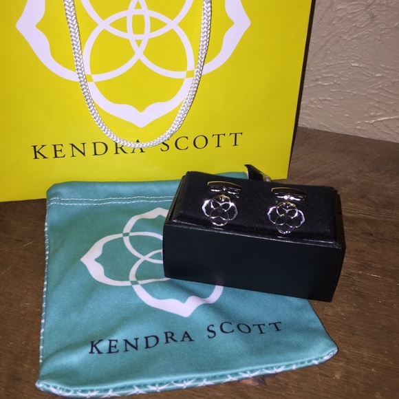 Kendra Scott Cuff Links