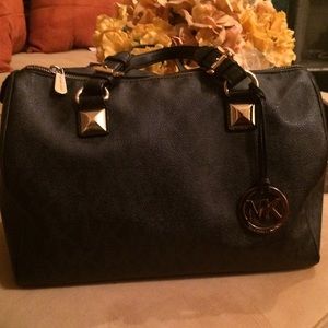 Michael Kors "Grayson" Bag- Black