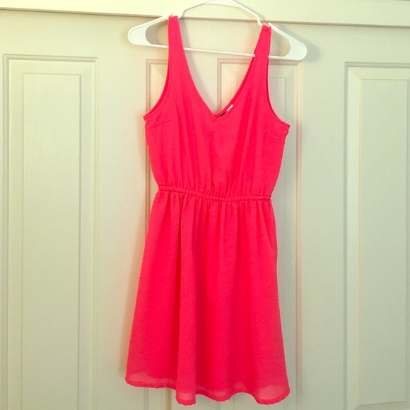 hot pink dress