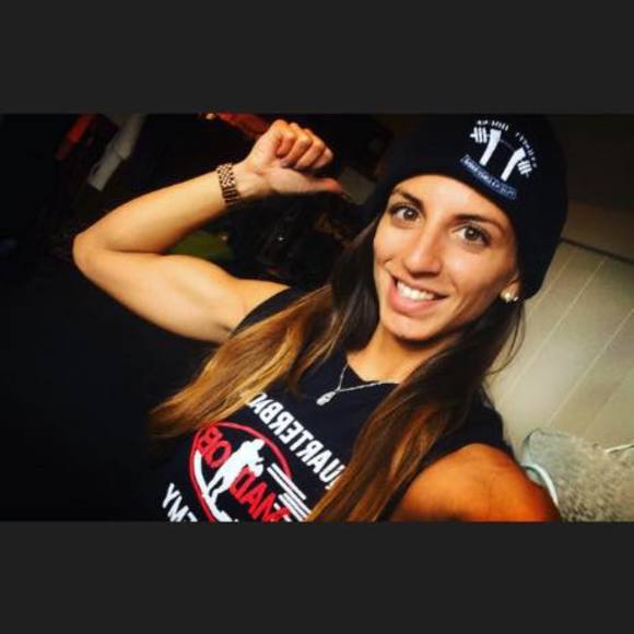 Meet your Posher, Simone