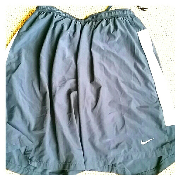 BOYS RUNNING SHORTS