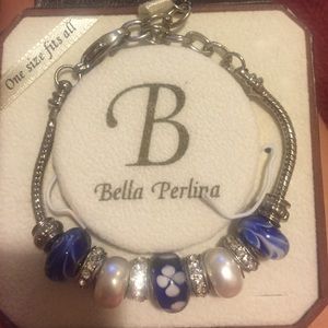 Bella Perlina charm bracelet