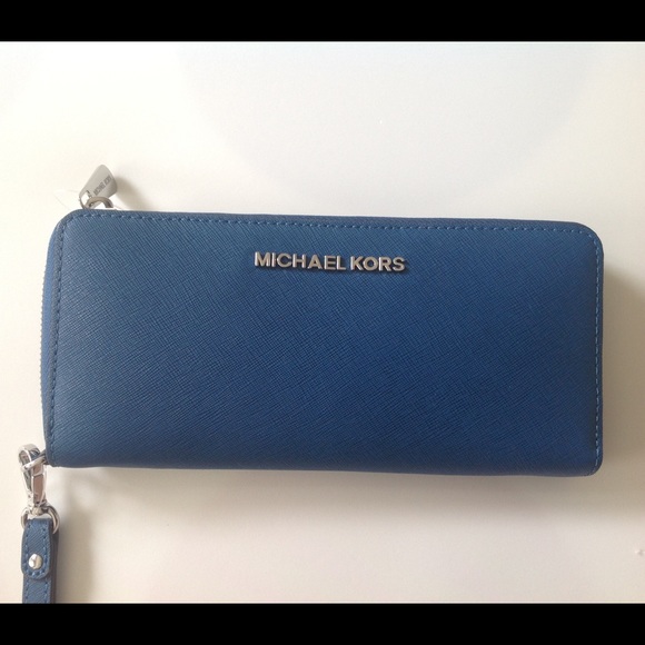 NWT MICHAEL KORS JETSET WALLET WRISTLET BLUE - Picture 2 of 5